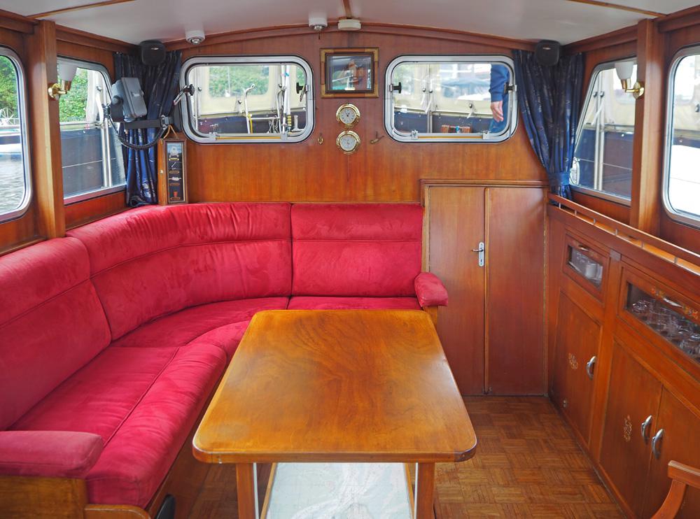 Steuerhaus, Innenausstattung